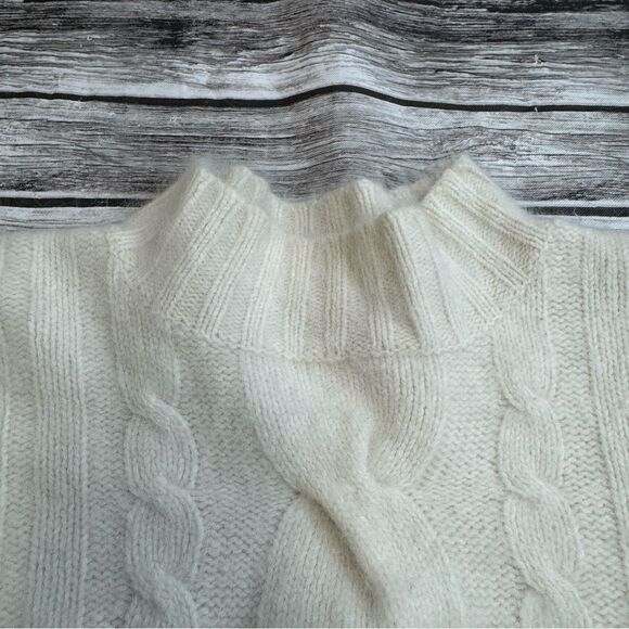 Liz Claiborne Women Mock Neck Sweater M Med Medium Angora Lambs Wool Ivory Cream - Picture 3 of 14